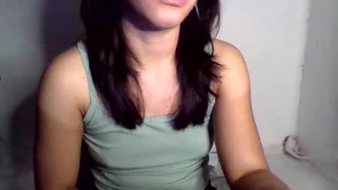 ella_babe25 online show from 04-28-26, 10:04
