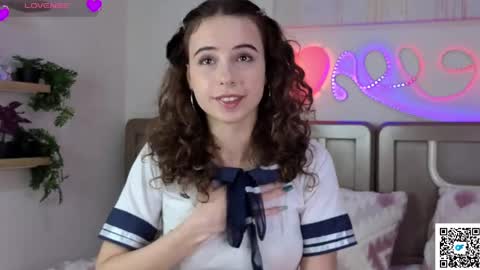 Snapshot of ella_desire chatting on 04-26-26, 02:15 ella_desire online show from 04-26-26, 02:15