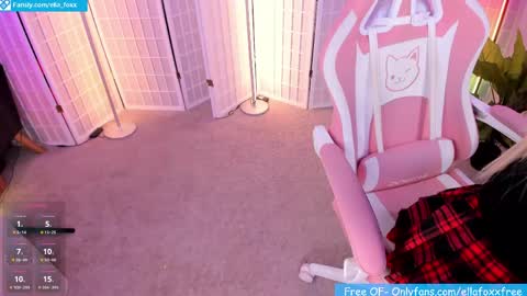 ella_foxx online show from 06-03-26, 04:04
