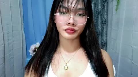 Ella online show from 11-14-25, 03:49