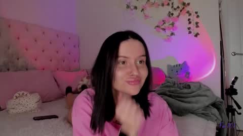 ELLA online show from 11-02-25, 09:00