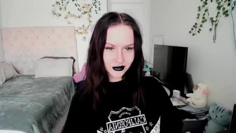 ELLA online show from 02-10-26, 12:09