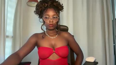 Ella online show from 01-19-26, 10:08