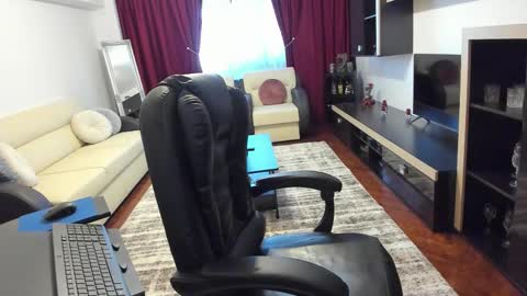 Ella online show from 03-07-26, 11:07