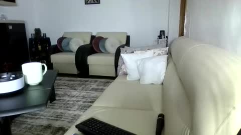 Snapshot of ella_sweety0 chatting on 04-22-26, 05:47 Ella online show from 04-22-26, 05:47