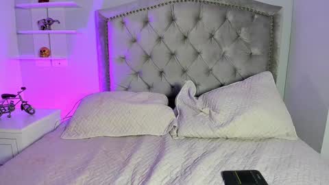 Ellaa Muller online show from 12-05-24, 09:06