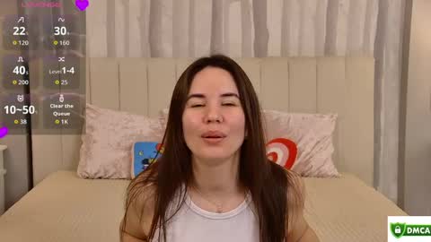 Snapshot of ellaander chatting on 05-20-26, 04:18 Ella online show from 05-20-26, 04:18