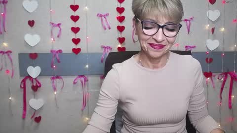 EllaBonito online show from 01-26-25, 03:47