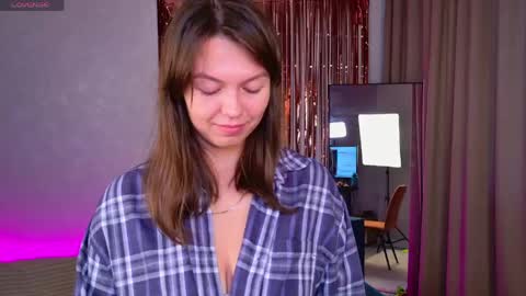 Snapshot of ellacanny chatting on 06-08-26, 03:29 ellacanny online show from 06-08-26, 03:29