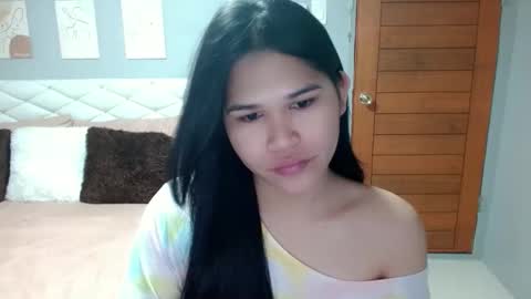 EllaFord online show from 05-10-26, 10:48