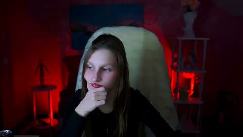 Ella online show from 01-29-25, 05:02