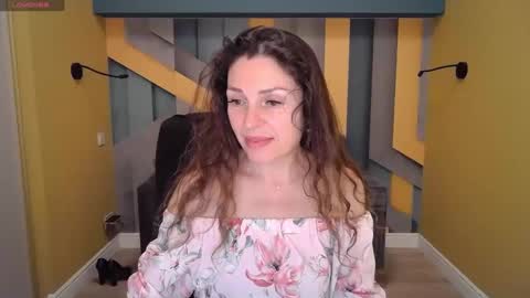 Snapshot of ellalongs chatting on 01-28-25, 01:49 EllaLongs online show from 01-28-25, 01:49