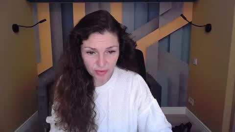 Snapshot of ellalongs chatting on 11-23-25, 12:27 EllaLongs online show from 11-23-25, 12:27