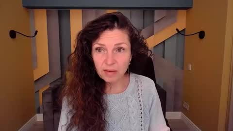 EllaLongs online show from 05-01-26, 11:26