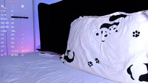 Snapshot of ellamilano chatting on 12-11-24, 09:12 Ella online show from 12-11-24, 09:12