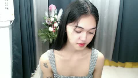 Snapshot of ellamiller69 chatting on 07-06-26, 04:09 ELLA online show from 07-06-26, 04:09