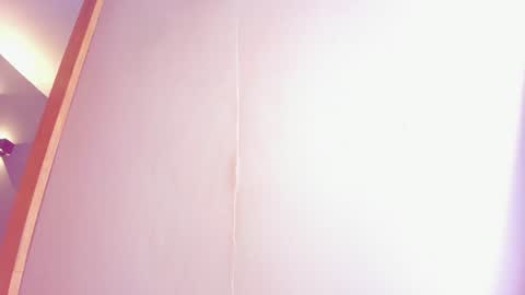 Ella online show from 02-01-25, 07:26