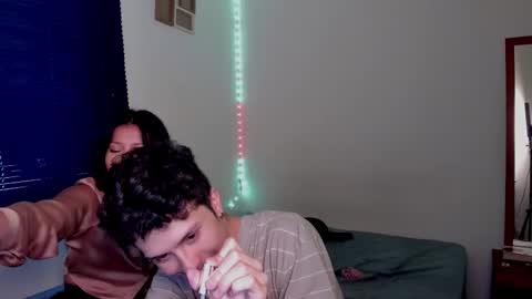 Snapshot of ellancain chatting on 10-30-25, 06:41 Ella and Cain online show from 10-30-25, 06:41