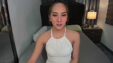 Sophia online show from 02-11-25, 11:54