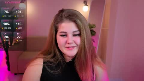 Snapshot of ellaya_ chatting on 11-26-25, 12:33 Scarlet online show from 11-26-25, 12:33