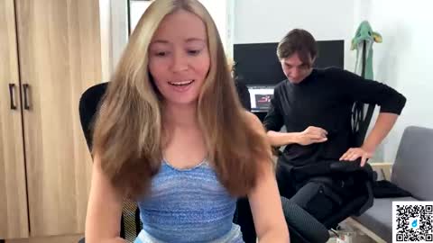 Snapshot of ellcrys chatting on 02-20-25, 03:56 im Elsa lets go Subscribe to my OF and Youtube -35 online show from 02-20-25, 03:56