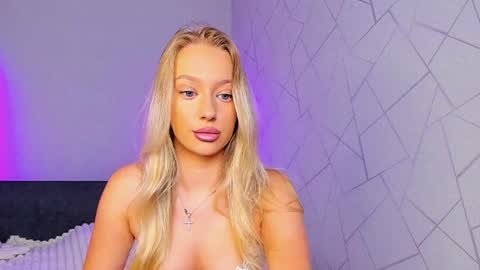 elldiana online show from 07-06-26, 01:57