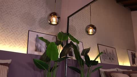 Elle Diane online show from 03-04-25, 02:17