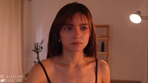 Linda Restrepo online show from 02-01-25, 09:51