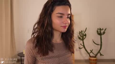 Linda Restrepo online show from 02-26-25, 10:20