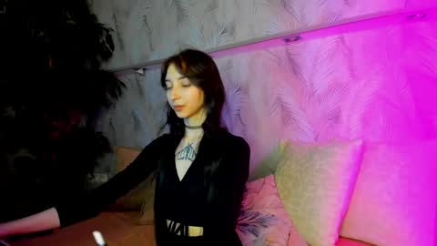 Ellen online show from 04-09-26, 09:15