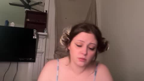 nautiellebbw online show from 02-17-26, 08:22