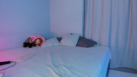 Snapshot of ellenmays chatting on 01-11-25, 05:07 Ellen online show from 01-11-25, 05:07