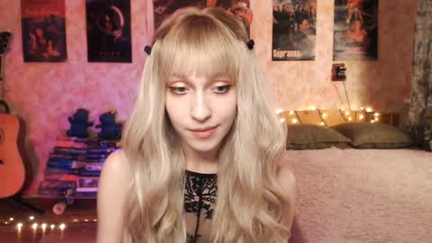 ellie_friendly online show from 01-09-25, 03:26