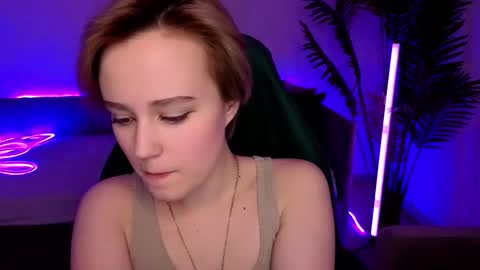 Ellie online show from 01-09-26, 08:39