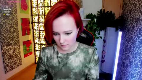 Ellie online show from 04-08-26, 08:36