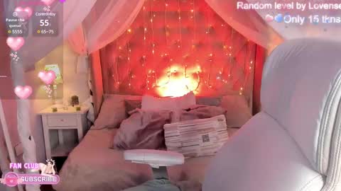  Ellie Jhonson  online show from 03-06-25, 05:43