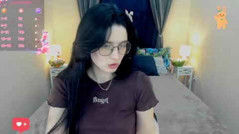 ellie_magic online show from 04-01-26, 01:34