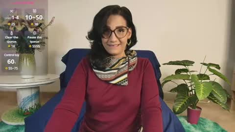 elliee1 online show from 01-23-25, 12:30