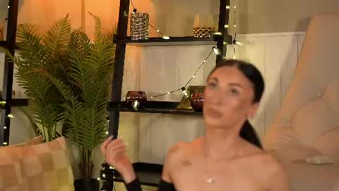 EllieJules online show from 08-10-26, 03:54
