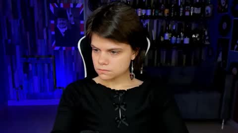 Snapshot of elliemurler chatting on 09-19-25, 09:00 elliemurler online show from 09-19-25, 09:00