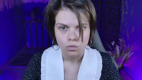 Snapshot of elliemurler chatting on 09-23-25, 09:01 elliemurler online show from 09-23-25, 09:01