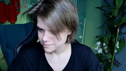 Snapshot of elliemurler chatting on 10-01-25, 09:26 elliemurler online show from 10-01-25, 09:26