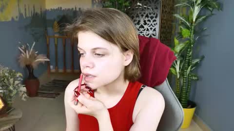 Snapshot of elliemurler chatting on 11-02-25, 09:11 elliemurler online show from 11-02-25, 09:11