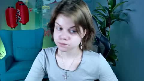 Snapshot of elliemurler chatting on 11-25-25, 09:09 elliemurler online show from 11-25-25, 09:09