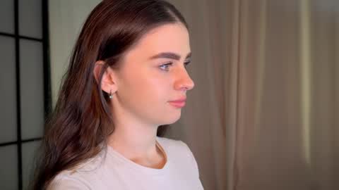 Snapshot of elliephant_ chatting on 12-26-24, 12:59 just Emily online show from 12-26-24, 12:59