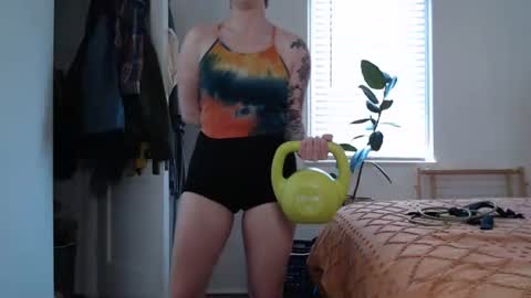 Ellie Rowyn online show from 03-12-26, 08:15