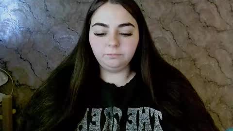 Ellie online show from 09-28-25, 10:20