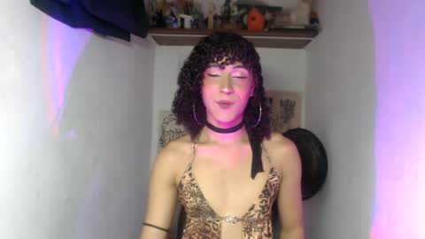 Snapshot of ellis_flowers chatting on 07-03-26, 12:06 . online show from 07-03-26, 12:06