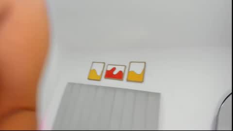 elly online show from 01-13-26, 01:22