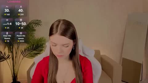 Snapshot of ellya_me chatting on 01-06-26, 08:29 Ellya online show from 01-06-26, 08:29